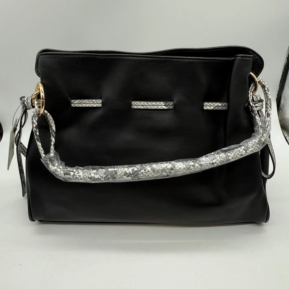Badgley Mischka exterior material